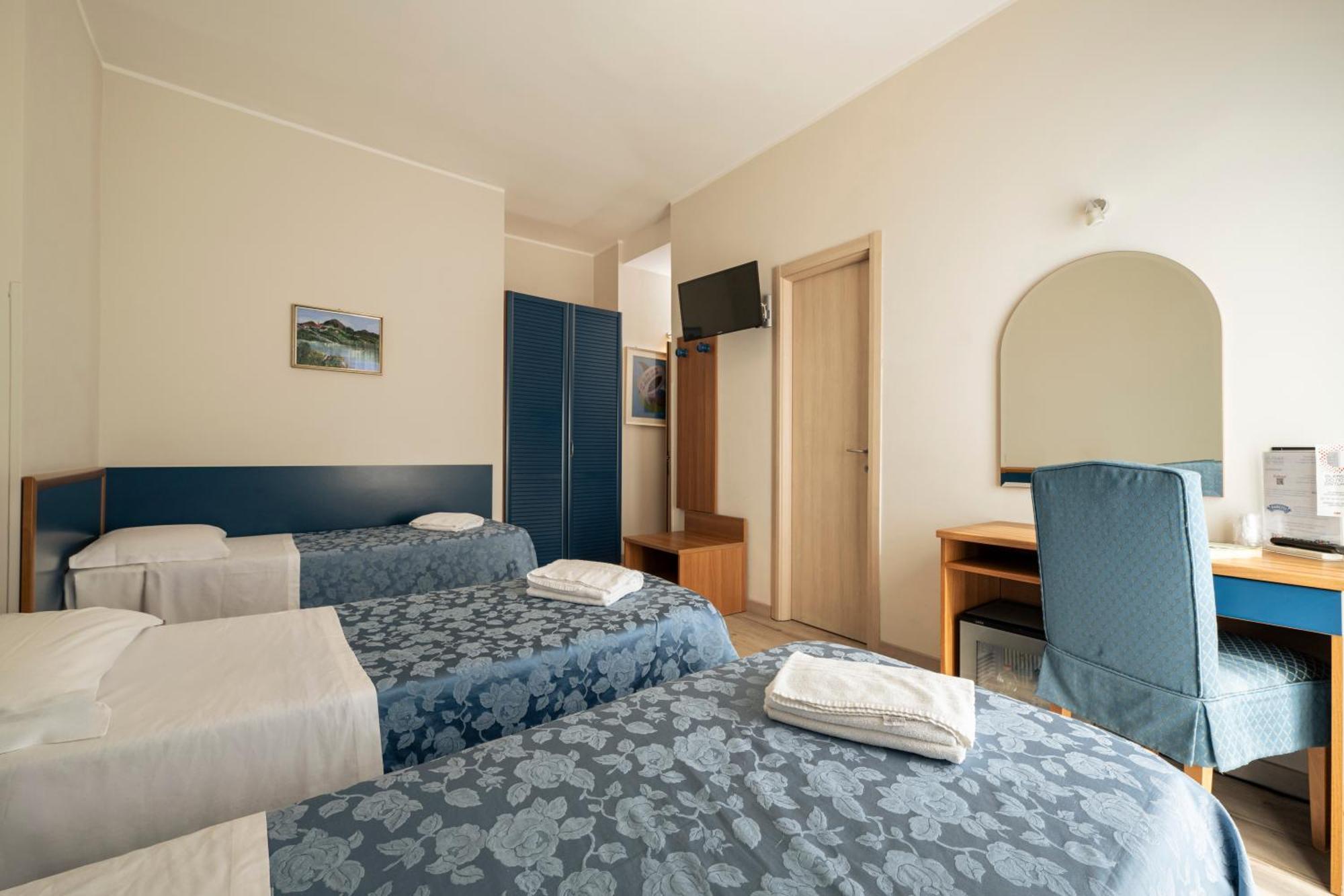 Hotel Mondial Porto Recanati Luaran gambar