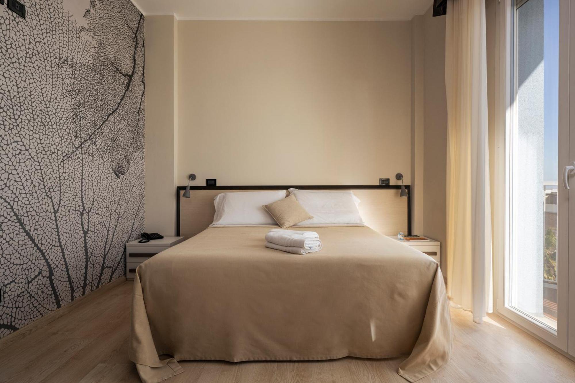 Hotel Mondial Porto Recanati Luaran gambar