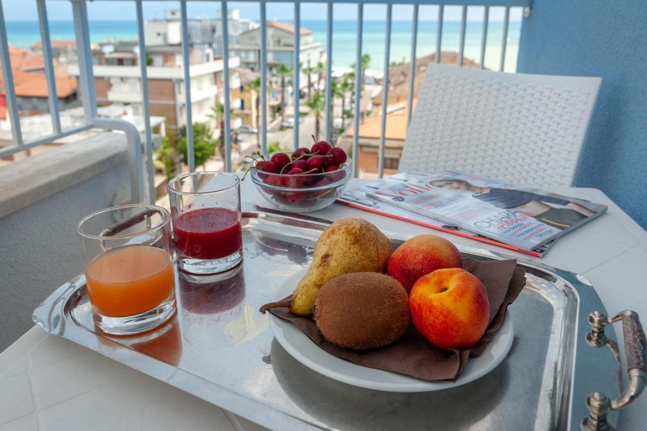 Hotel Mondial Porto Recanati Luaran gambar